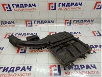 Корпус воздушного фильтра Mazda 3 Z66813Z02