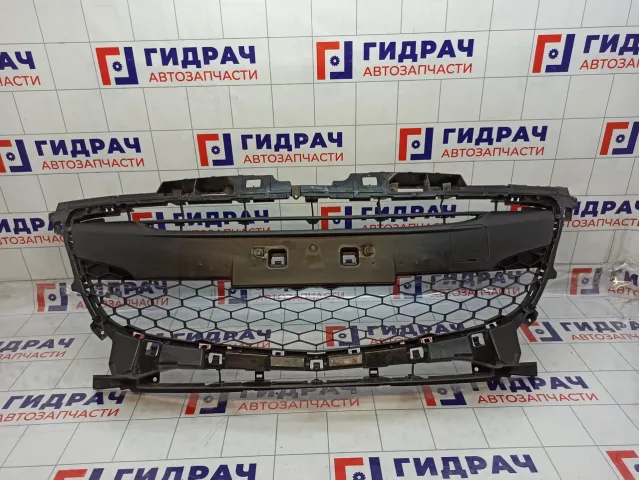 Решетка в бампер центральная Mazda 3 BHB6501T1B