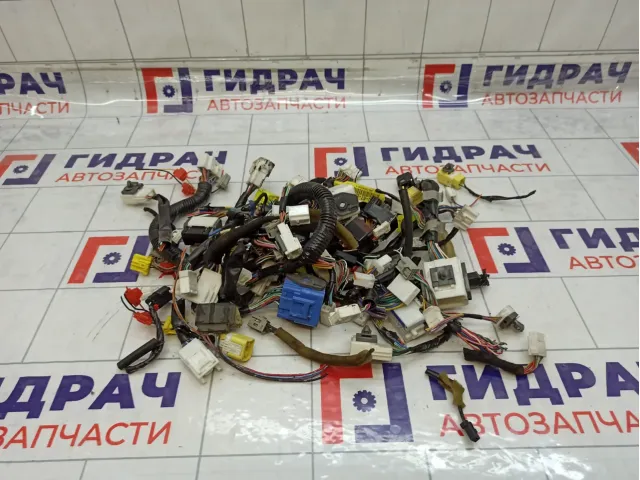 Фишка (Разъем) Mazda 3