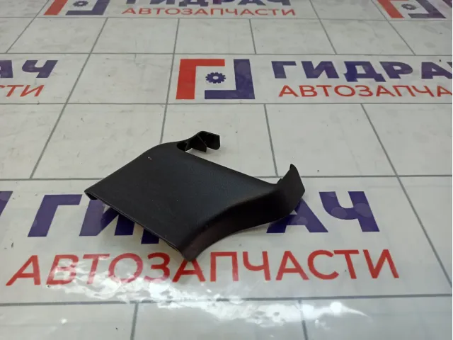 Накладка сиденья Mazda 3 BBM257054