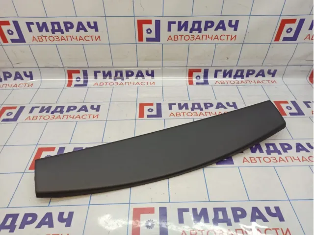 Обшивка двери багажника центральная Mazda Mazda 3 (BM) BHN9-68-930B