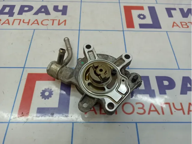 Насос вакуумный Mazda Mazda 3 (BM) PE07-18-G00A