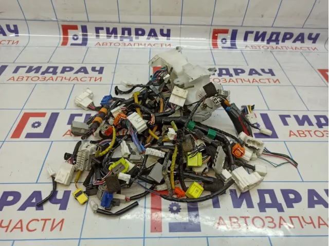 Фишка разъем Mazda Mazda 3 (BM)