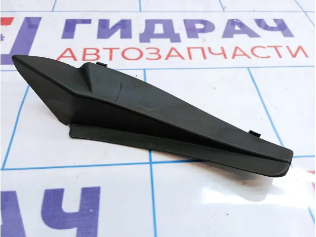 Накладка лобового стекла правая Mazda Mazda 3 (BM) BHN9-51-PB1A