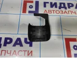 Крышка кронштейна сиденья правая Mazda 6 (GH) GS1D57051.