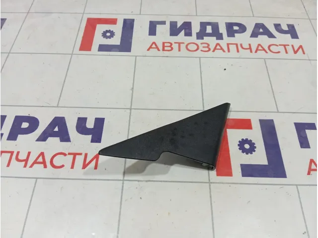 Крышка зеркала внутренняя передняя правая Mazda 6 GJ6A69111B
