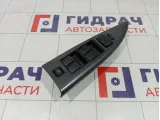 Блок управления стеклоподъемниками Mazda 6 GP9A66350