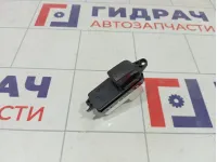 Кнопка стеклоподъемника заднего левого Mazda 6 GP9F66380