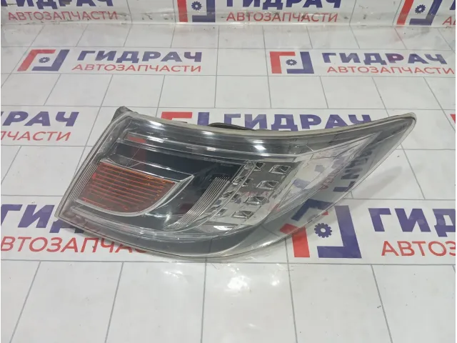 Фонарь задний наружный правый Mazda 6 GS1G51150H