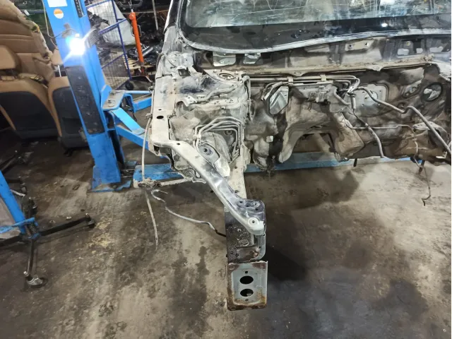 Лонжерон передний правый Mazda 6