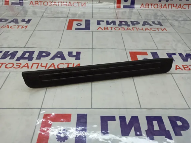 Накладка порога внутренняя задняя левая Mazda 6 GS1D687H0A02