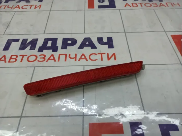 Отражатель в задний бампер правый Mazda 6 BN8P515M0C