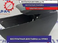 Подлокотник Mazda Mazda6 (GJ) GHR1-64-450B-02. Царапины.