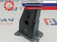 Кронштейн передней балки правый Mazda Mazda6 (GJ) KDY0-34-88X.