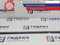 Накладка стекла заднего правого Mazda Mazda6 (GJ) GHK1-50-660B. Вмятины, сломано крепление.