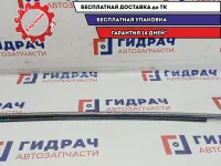 Накладка стекла переднего левого Mazda Mazda6 (GJ) GHP9-50-650B. Вмятины, сломано крепление.