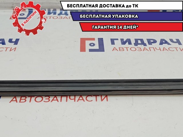 Уплотнитель стекла двери задней правой Mazda Mazda6 (GJ) GHK1-72-821. Внутренний.