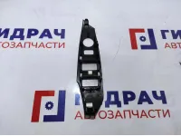 Накладка блока управления стеклоподъемниками Mazda Mazda6 (GJ) GHP9684L6.