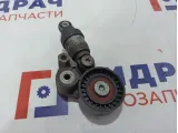 Ролик-натяжитель ручейкового ремня Mazda Mazda6 (GJ) PE03-15-980A. Дефект.