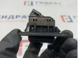 Кнопка открывания багажника Mazda Mazda 6 (GJ) GHK1-56-8D0.