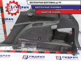 Обшивка багажника правая нижняя Mazda CX-7 EG21-68-85XE-02. Потертость,царапины.