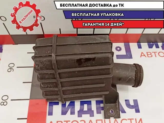 Резонатор воздушного фильтра Mazda CX-7 L33D-13-19X.