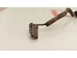Проводка Mazda CX-7 EG21-67-SH1A. К бачку главного тормозного цилиндра.