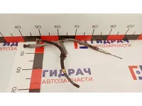 Щуп масляный в АКПП Mazda CX-7 AW10-19-880. С направляющей щупа AW10-19-870A.