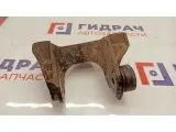 Кронштейн опоры КПП Mazda CX-7 L230-39-08YC.