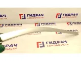 Накладка на консоль правая Mazda CX-7 EG22-64-470C. Царапины.