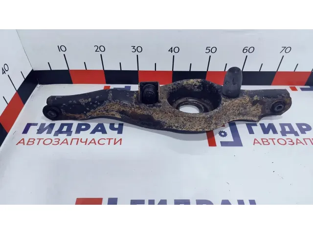Рычаг задний поперечный левый Mazda CX-7 EG21-28-350. Сайлентблоки под замену.