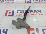 Петля капота правая Mazda CX-7 EG2152410B