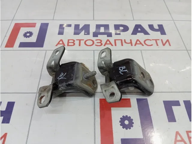 Петли двери задней левой Mazda CX-7