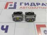 Петли крышки (двери) багажника Mazda CX-7