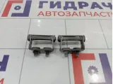 Петли крышки (двери) багажника Mazda CX-7
