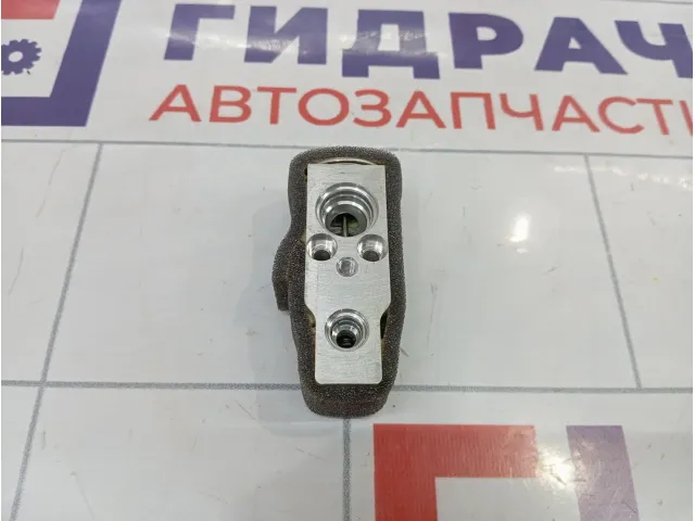 Клапан кондиционера Mazda CX-7 GJ6A61J14B
