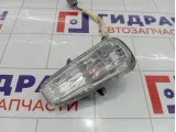 Указатель поворота в бампер передний правый Mazda CX-7 E22151060B