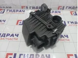 Корпус воздушного фильтра Mazda CX-7 L33E13320A