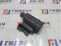 Резонатор воздушного фильтра Mazda CX-7 L33D1319X