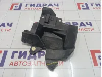 Пыльник двигателя левый Mazda CX-7 L20656342