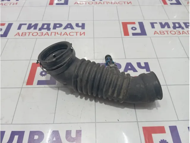 Патрубок воздушного фильтра Mazda CX-7 L33E13220