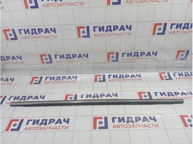 Молдинг двери передней левой Mazda CX-7 EG2150650F