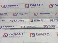 Молдинг двери передней правой Mazda CX-7 EG2150640F