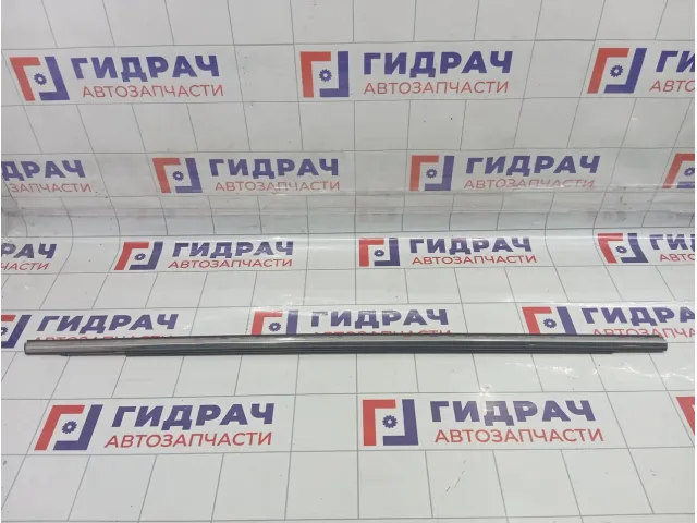 Молдинг двери передней правой Mazda CX-7 EG2150640F