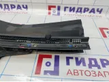 Решетка стеклоочистителя правая Mazda CX-7 EG21-50-7R0H