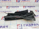 Решетка стеклоочистителя правая Mazda CX-7 EG21-50-7R0H