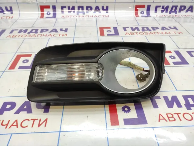 Указатель поворота в бампер левый Mazda CX-7 E221-51070