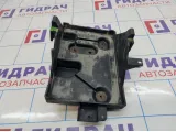 Крепление АКБ Mazda CX-7 EG22-56-041
