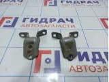 Петли двери передней правой Mazda CX-7