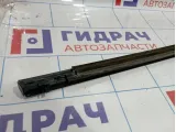 Накладка стекла переднего левого Mazda CX-7 EG21-50-650G